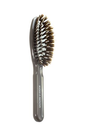 Щетка для волос массажная с комибинированной щетиной овальная средняя SPAZZOLA PNEUMATICA Sand grey (KOH-I-NOOR)